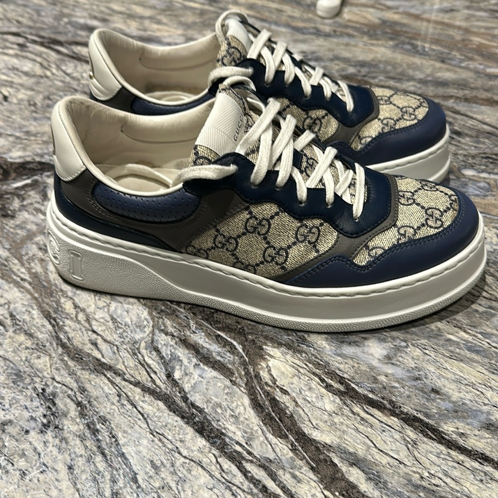 GUCCI GG SNEAKER WITH BLUE G’s - GUCCI SIZE 7.5 (US 9)